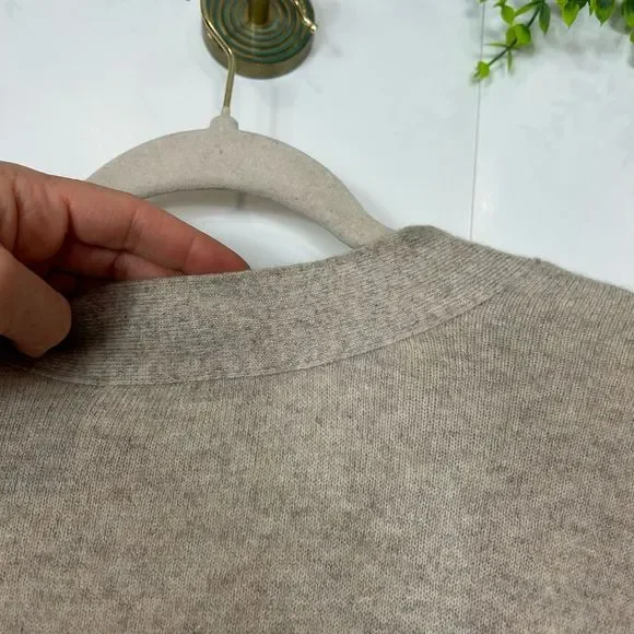 Everlane Womens Cropped Cashmere Cardigan Sweater Oatmeal Gray Canvas Heather S - Picture 4 of 15